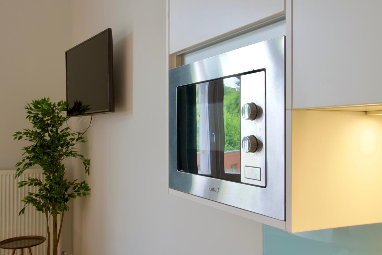 Europest Luxury Suites Budapest Bagian luar foto